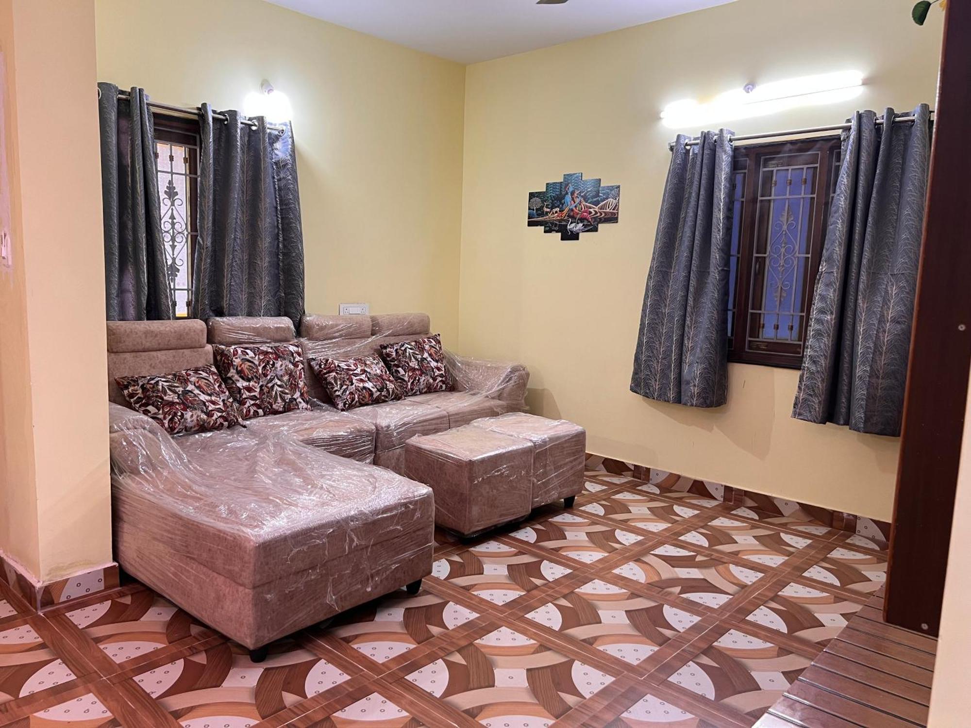 Dwaraka Home Stay Tirupati Zewnętrze zdjęcie